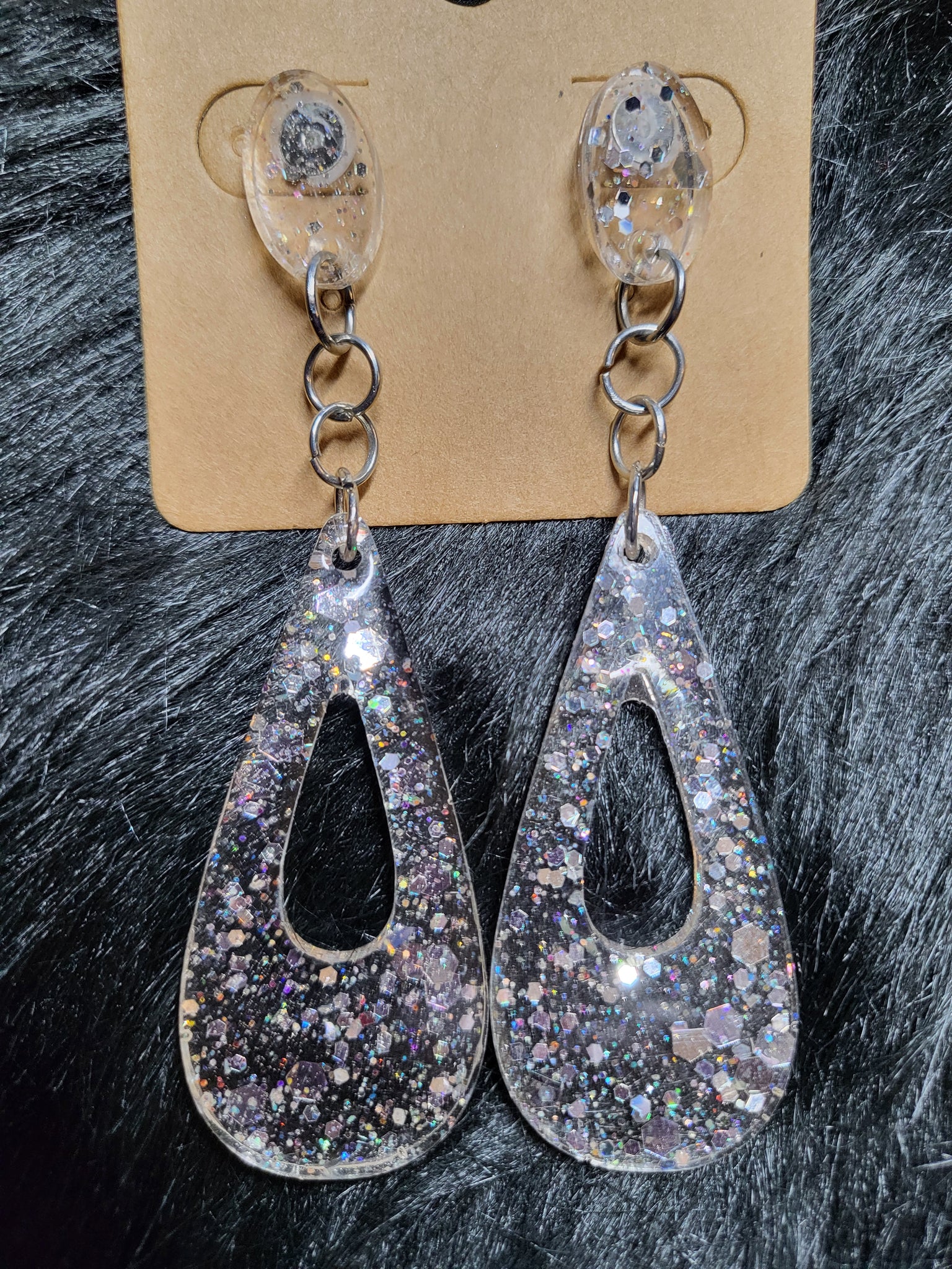 Tear Drop Earrings - Clear/Diamond